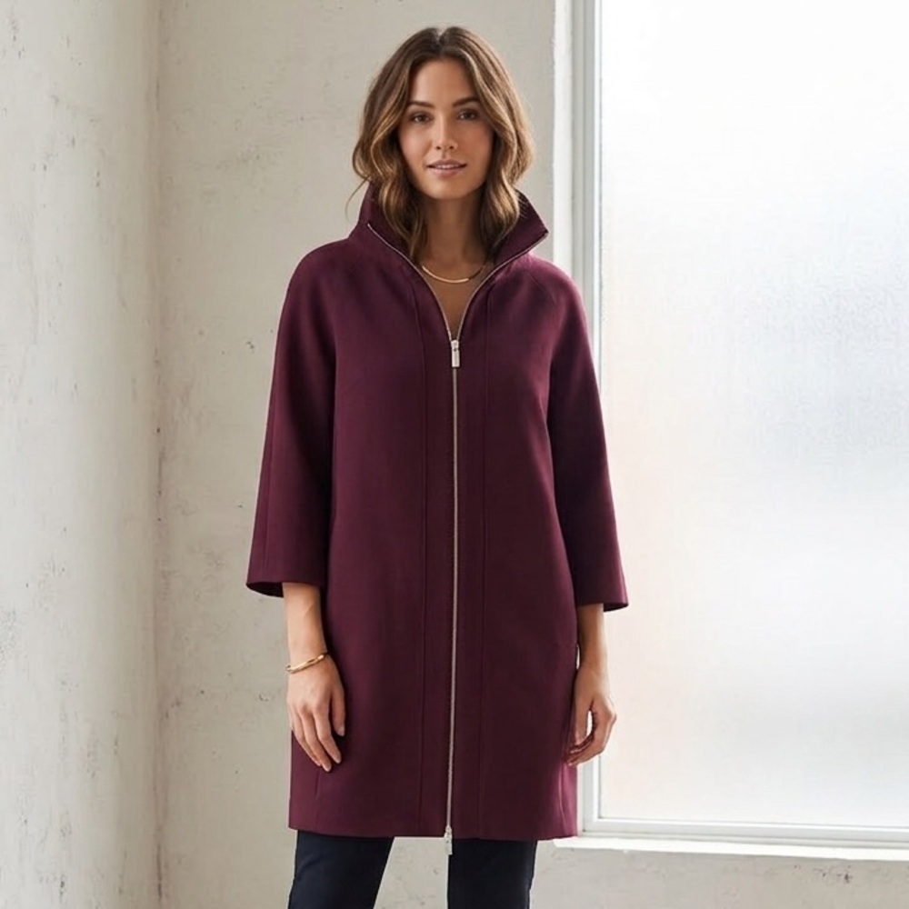 Nikki Jones Sz S Burgundy Relaxed 3/4 Sleeves Coat